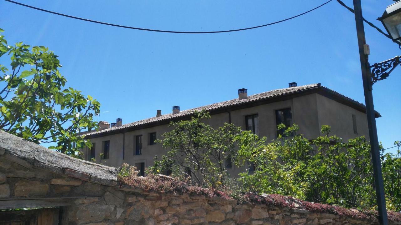 Albergue De Benabarre-Calumet Exterior foto